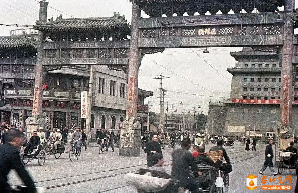 1949年开国大典期间的北京正阳门周边.jpg