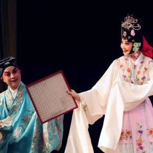 中国传统情人节“七夕”，作为京剧题材是什么时候出现在舞台上的？
