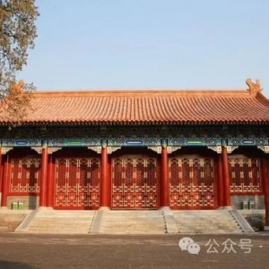 北京中轴线第二大古建群寿皇殿